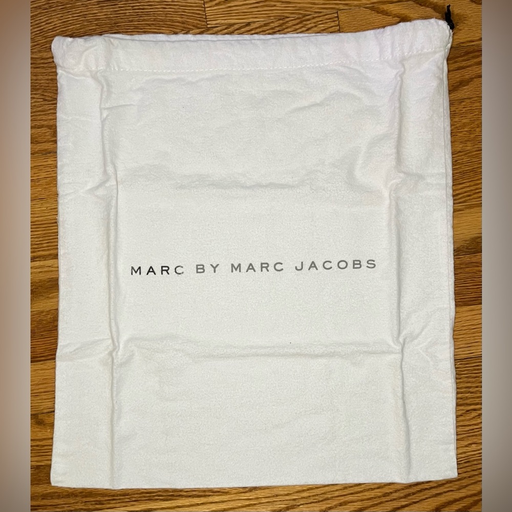 Marc by Marc Jacobs dustbag